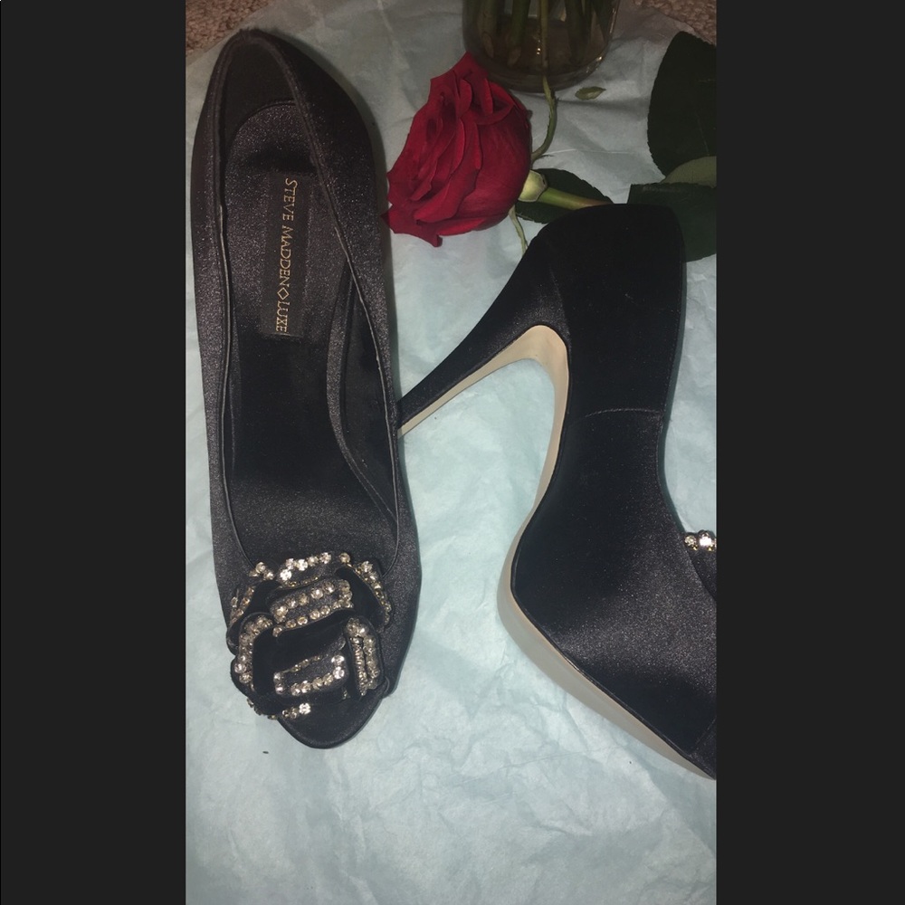 Steve Madden Luxe Black high heels 👠